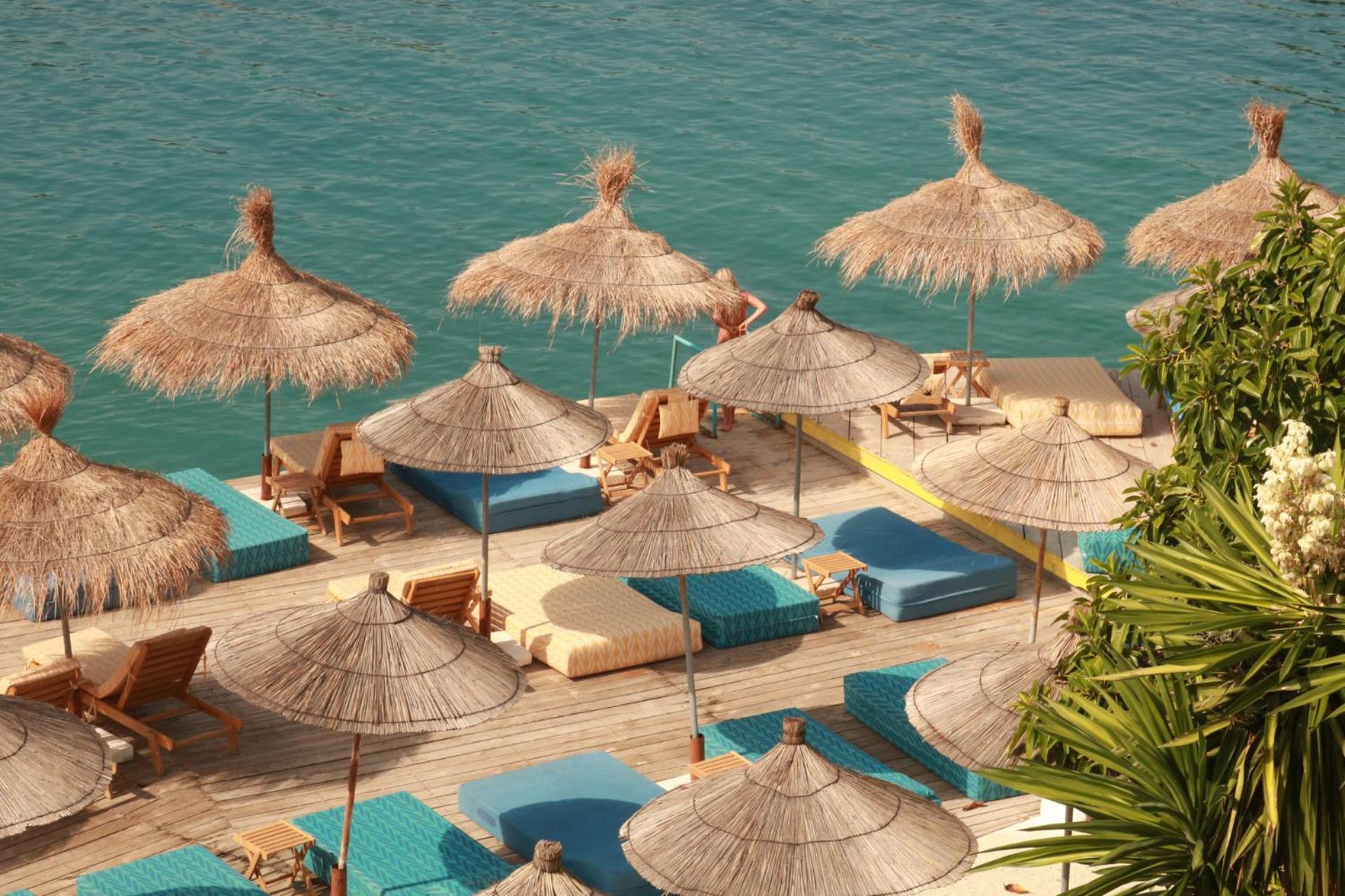 Manta Hotel Ксаміл Екстер'єр фото