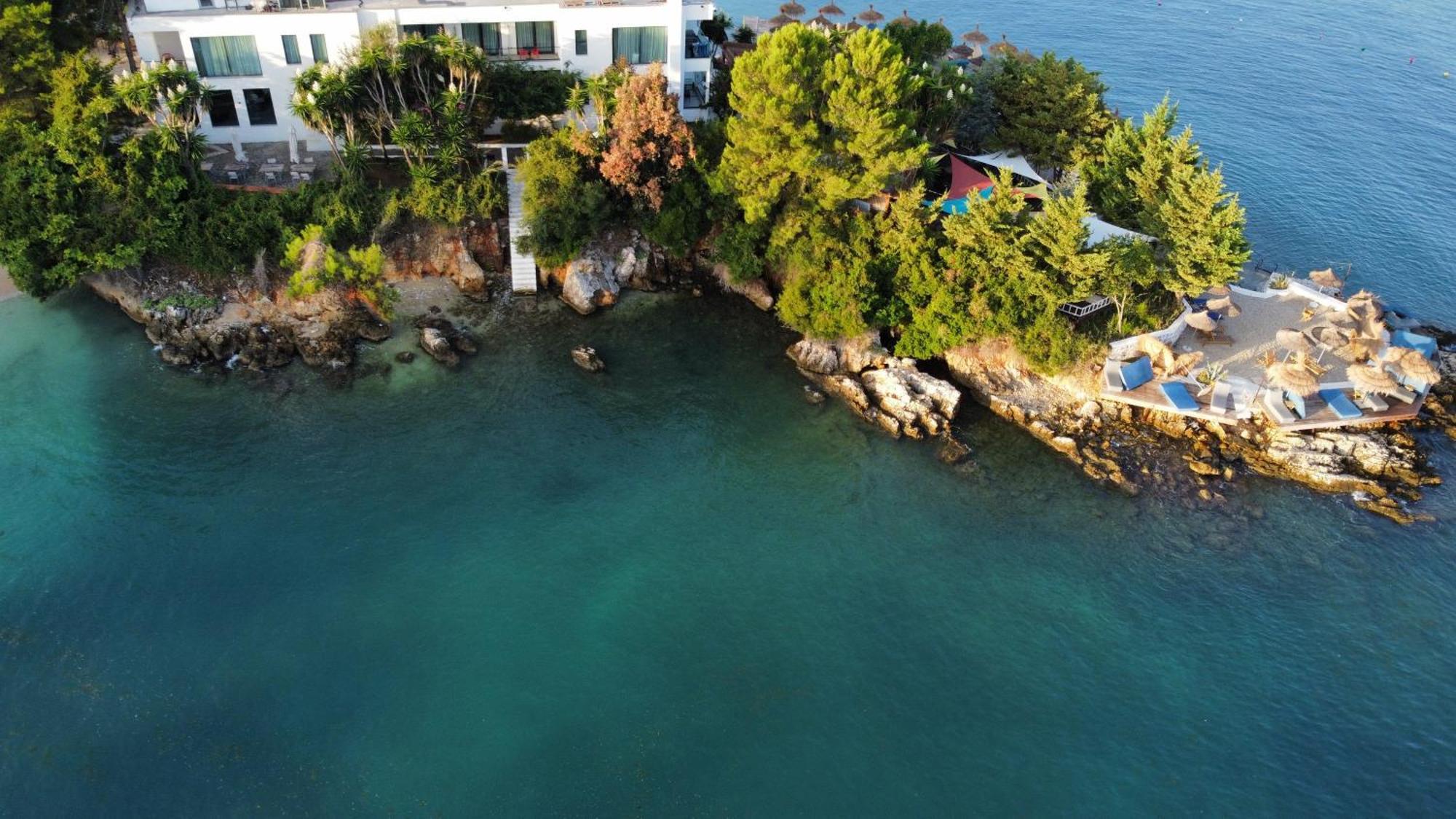 Manta Hotel Ксаміл Екстер'єр фото