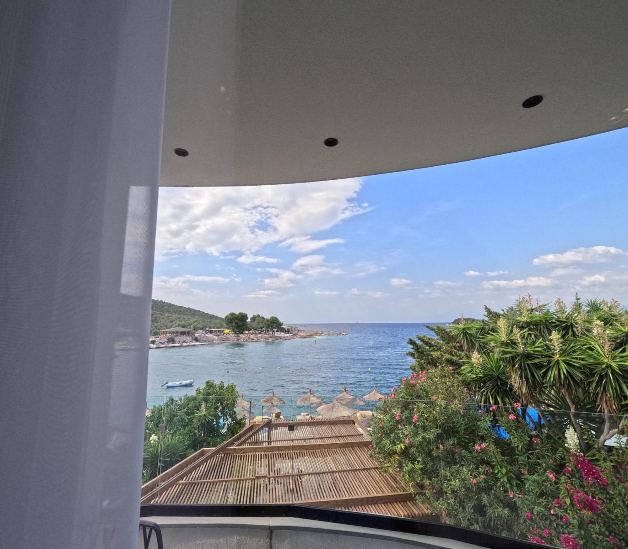 Manta Hotel Ксаміл Екстер'єр фото