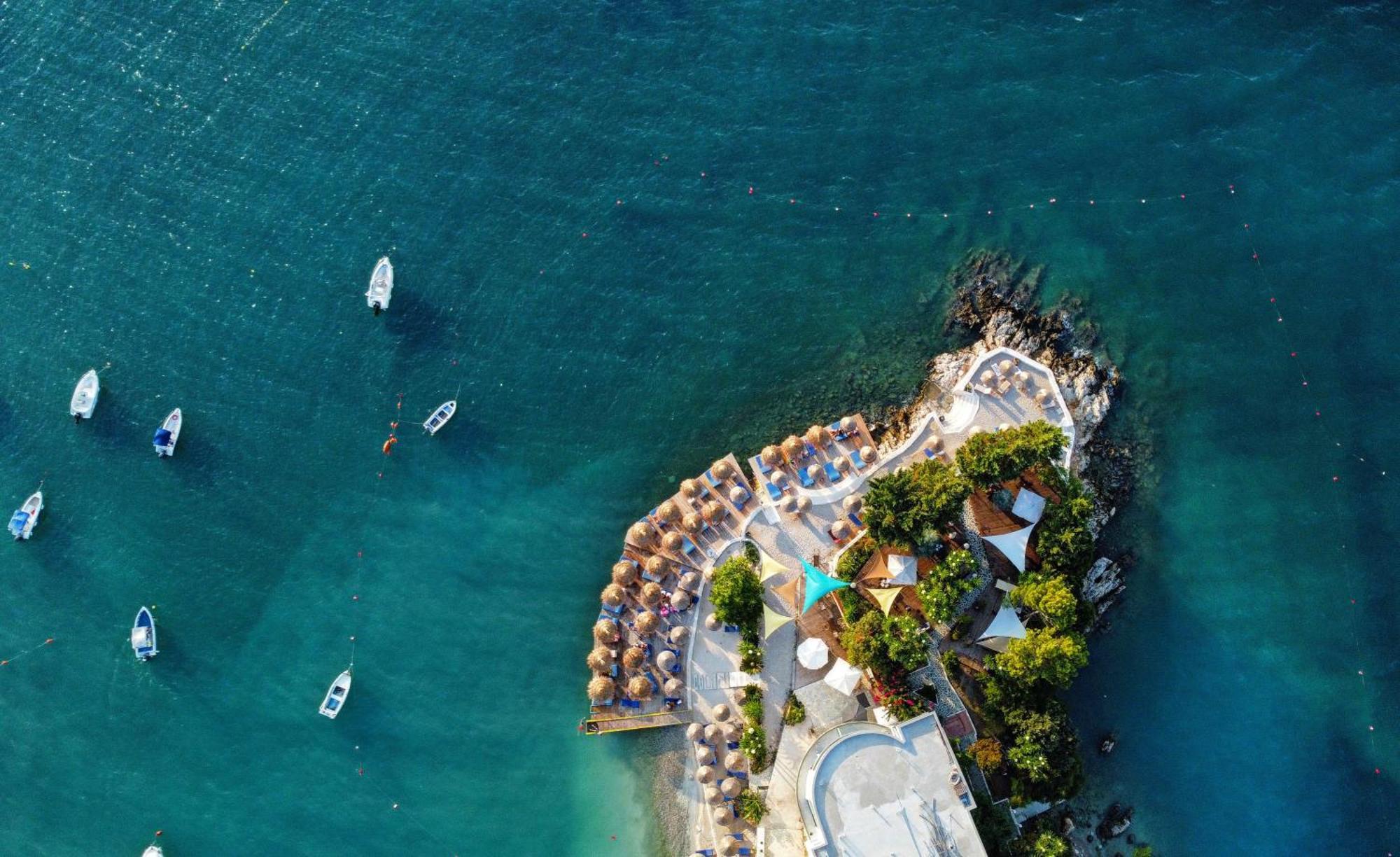 Manta Hotel Ксаміл Екстер'єр фото