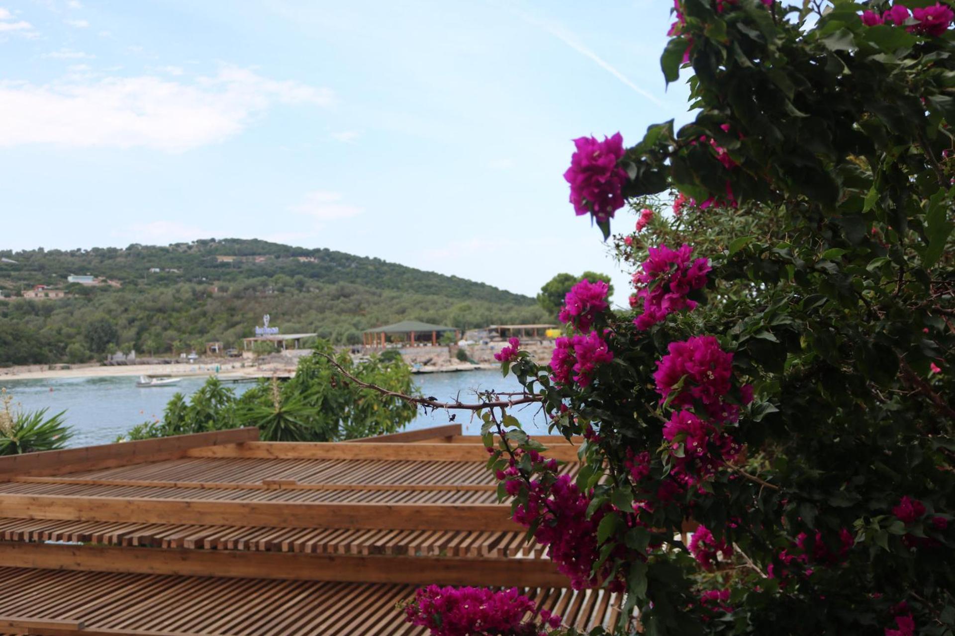 Manta Hotel Ксаміл Екстер'єр фото