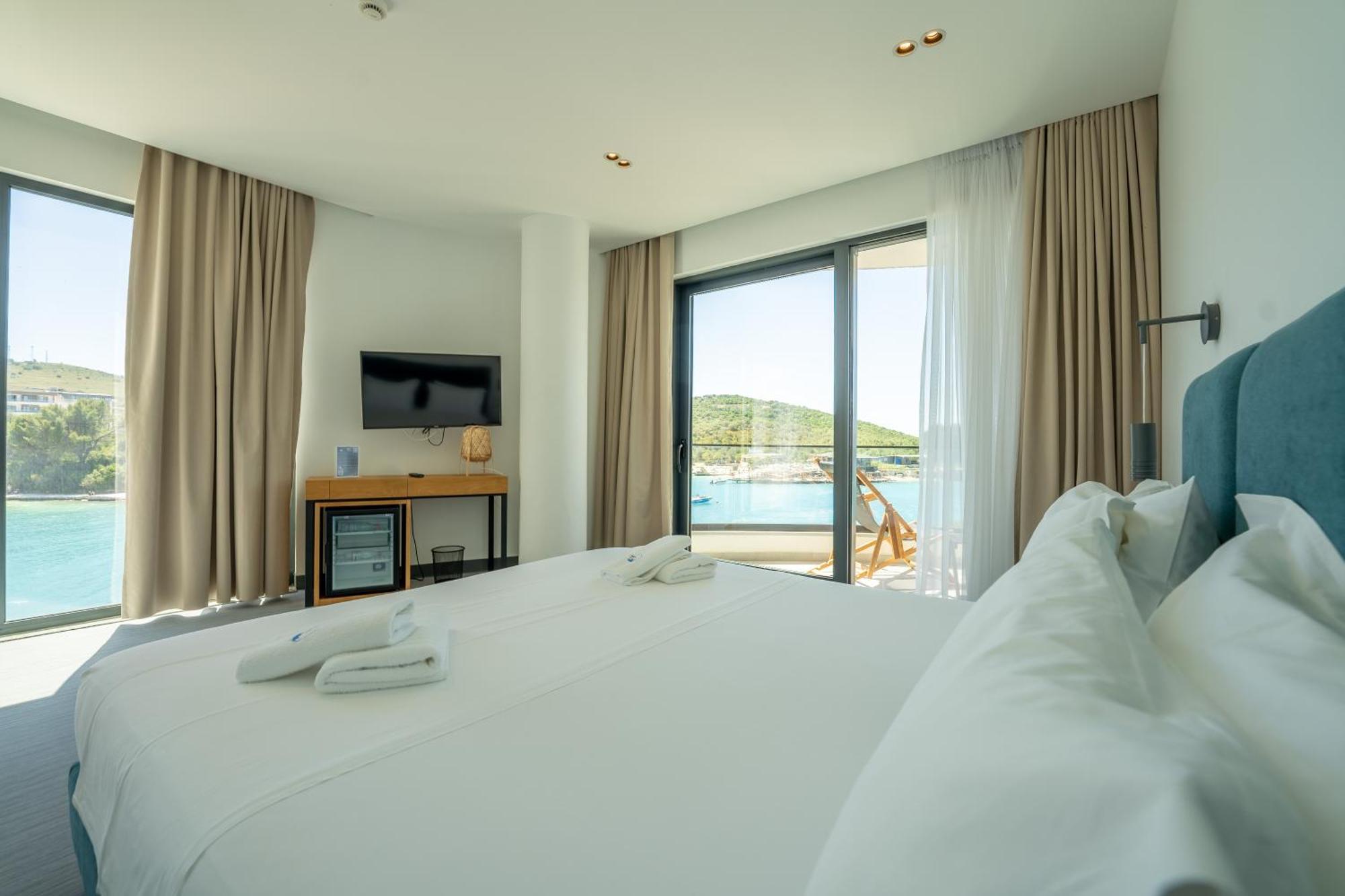 Manta Hotel Ксаміл Екстер'єр фото